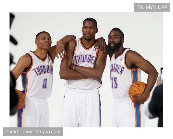 雷霆三巨头合砍63分 多核心控场分担压力模式分析